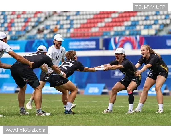 城市马拉松赛事中的成都飞盘队意识表现分析与点评