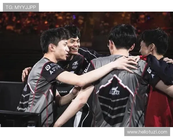 洲际赛回顾:RNG展现出卓越耐力与团队协作的精彩表现 洲际赛回顾:RNG展现出卓越耐力与团队协作的精彩表现