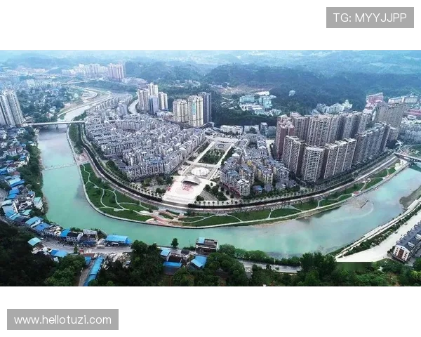 重庆羽毛球队在亚运会上的辉煌征程与突破成就全景回顾