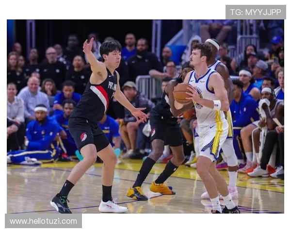 勇士与开拓者对决分析球队状态战术特点及关键球员解析 勇士与开拓者对决分析球队状态战术特点及关键球员解析